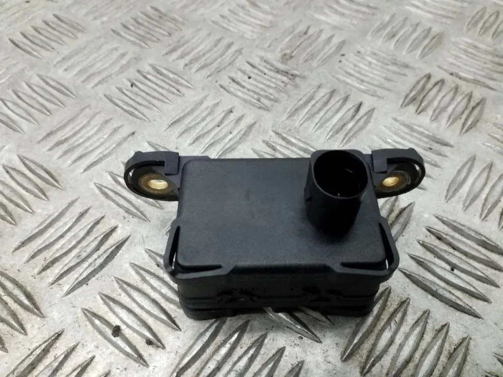 Sensore Accelerazione Audi A3 1K0907655C Usato