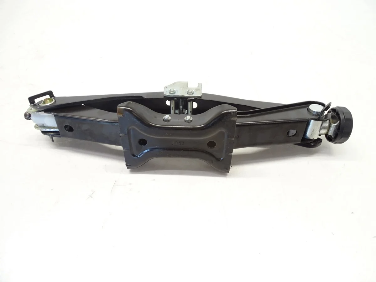 Wagenheber Audi A4 B8 A5 8T gebraucht image 3