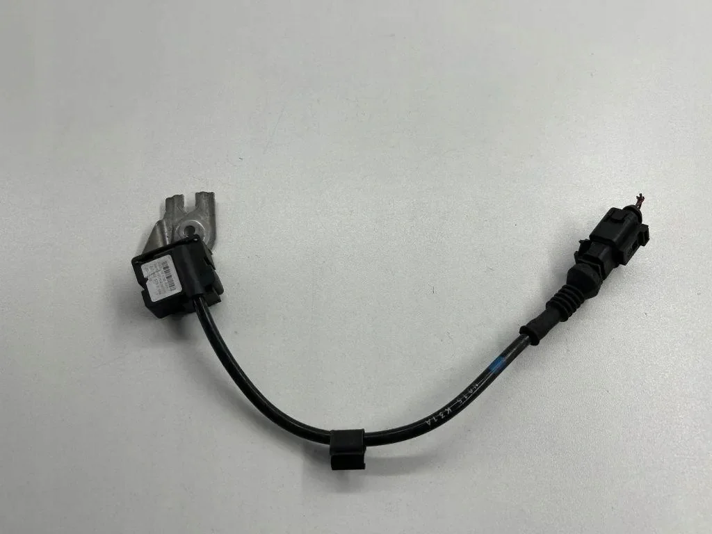 Czujnik przyspieszenia VW 7L0907673C