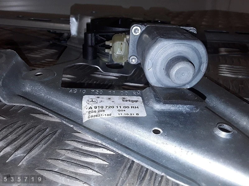 Regler Fensterheber Mercedes Sprinter A9107201100 image 4