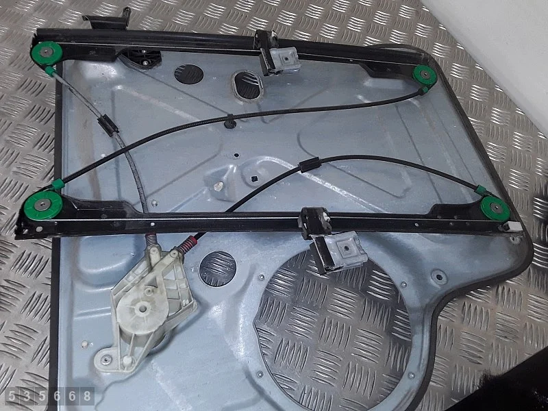 Regulator fönsterhiss VW Transporter T5 7E0837753E image 3