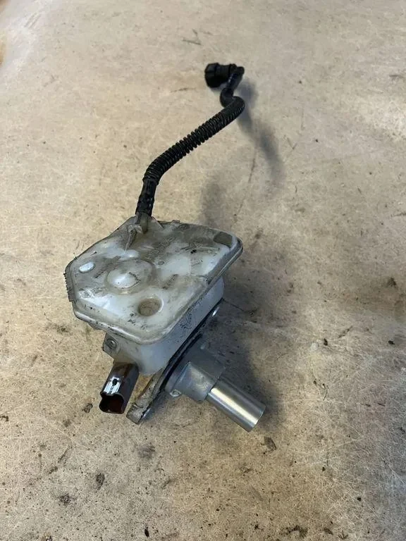 Cilindro de freno Citroën C4 1.6 Diesel