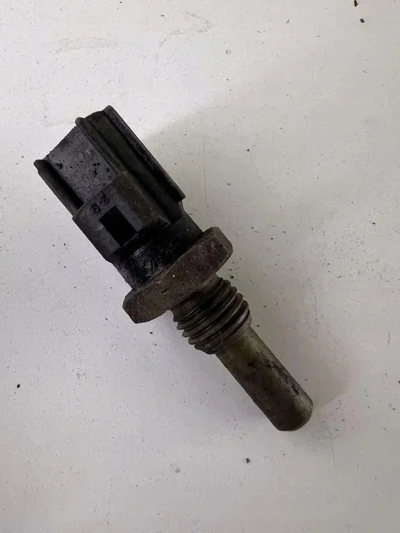 Sensor Temperatura Refrigerante Toyota RAV 4 II 8942235010