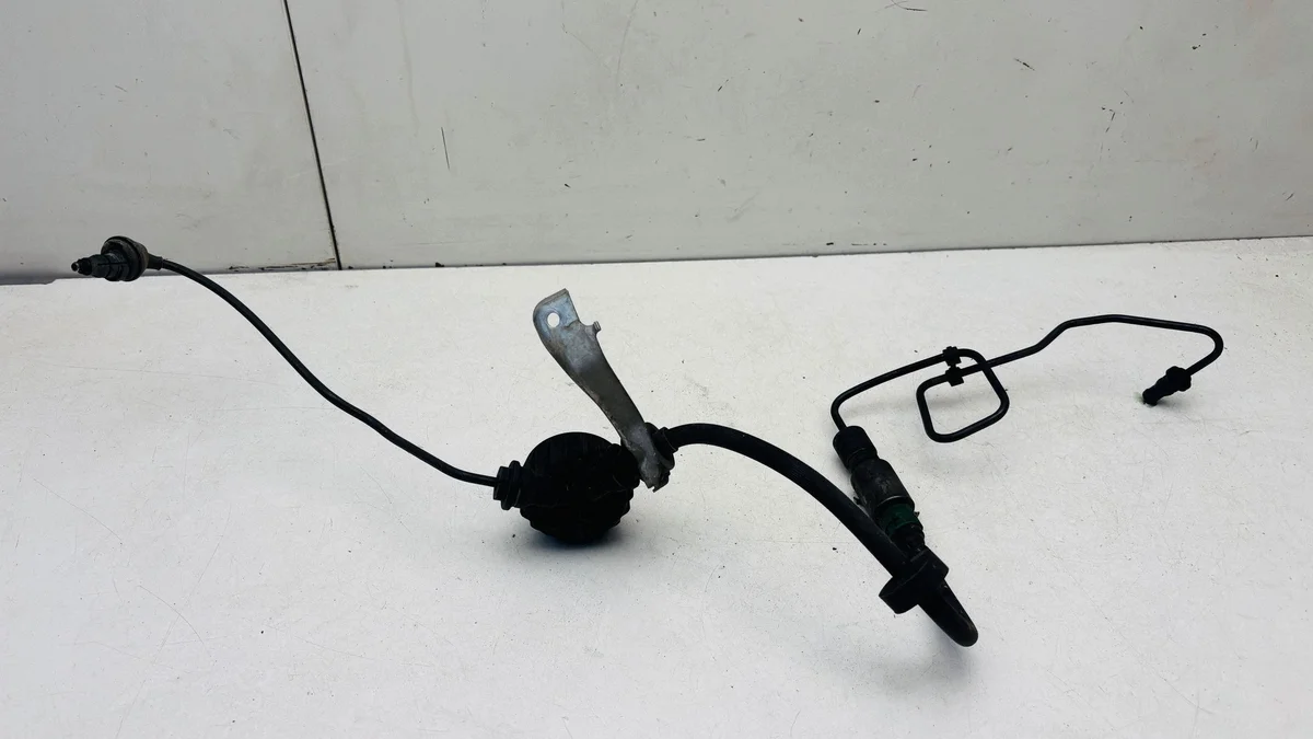 2005 VW Touareg Clutch Line 7L0721695E