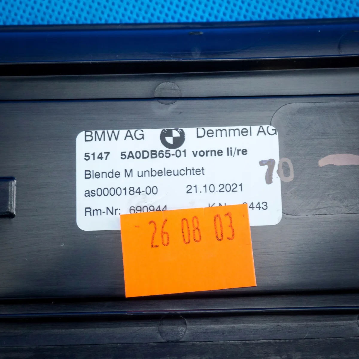 Moldura Soleira Dianteira BMW 5 G30 Usada image 9