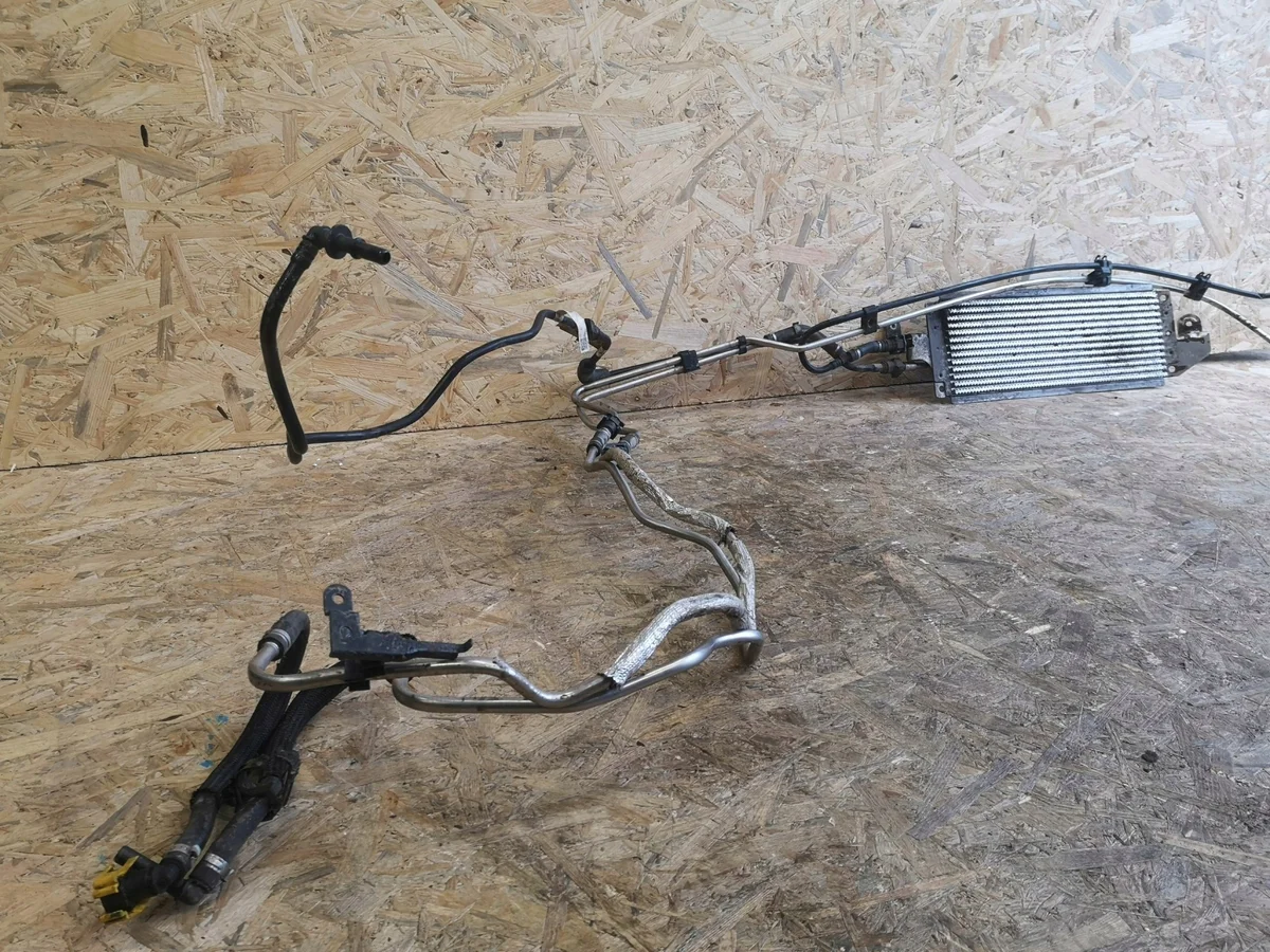 Range Rover Velar L560 Cooler Combustível M8A2-9J280-EB image 6