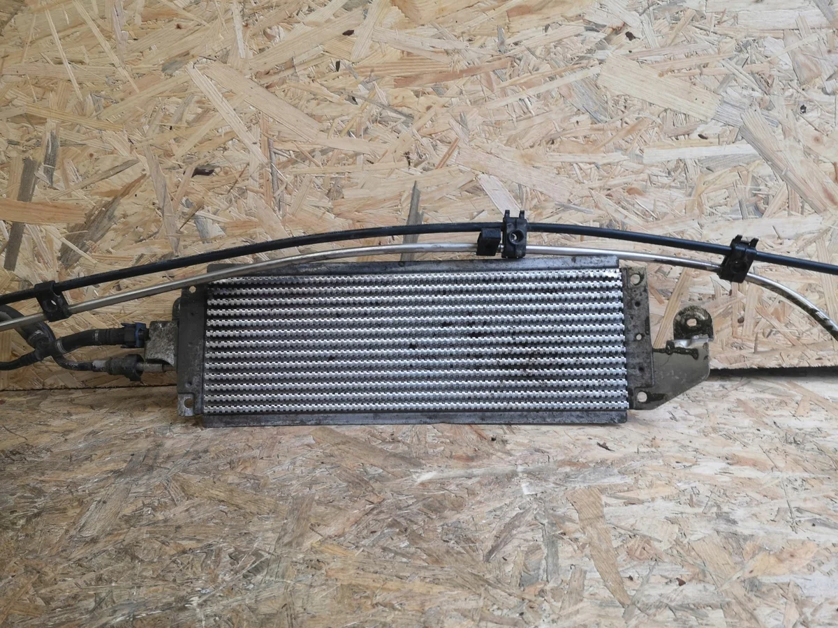 Range Rover Velar L560 Cooler Combustível M8A2-9J280-EB image 10