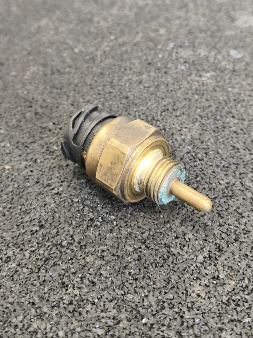 MAN OE 51274210190 Koelvloeistof Sensor