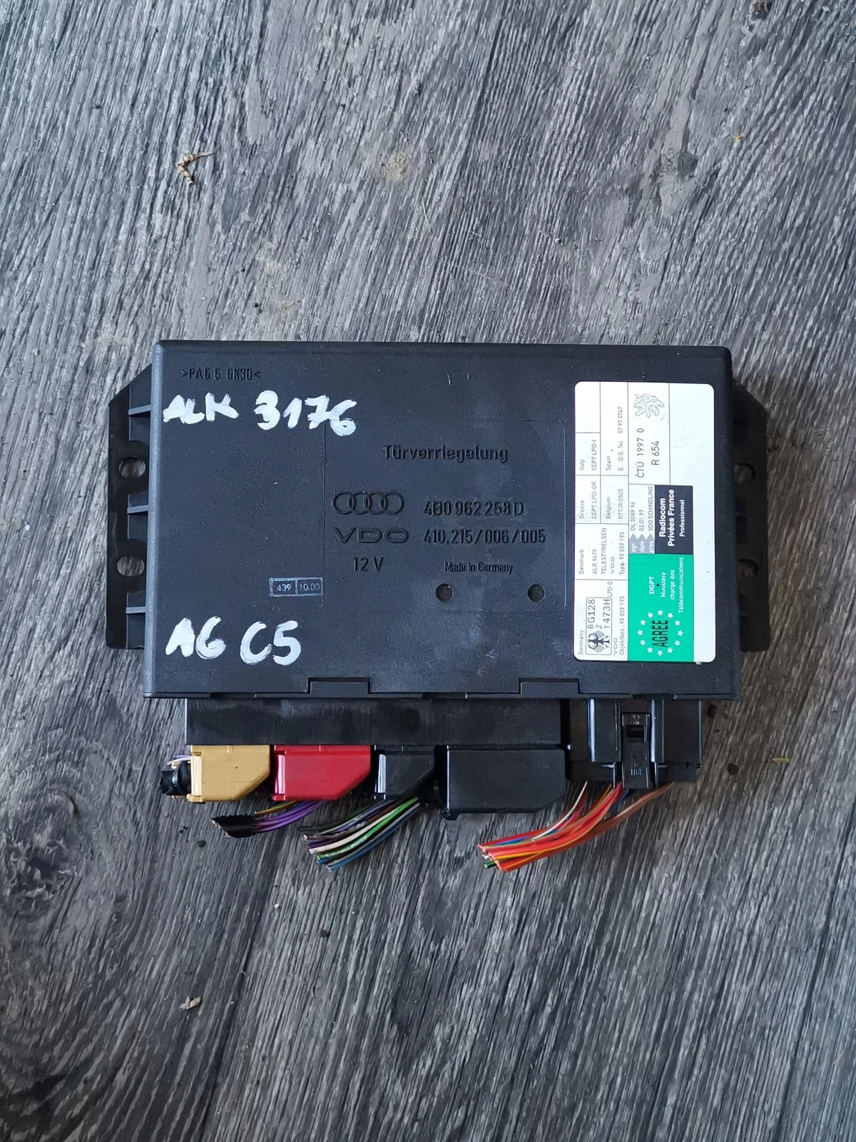 2001 Audi A6 C5 ECU 4B0962258D
