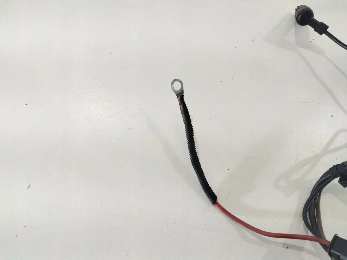Cables de encendido BMW 5 F10 F11 Usado image 3