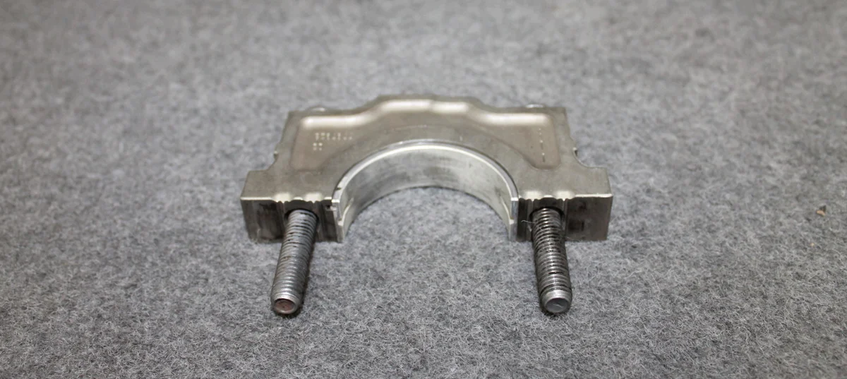 BMW E90 F30 F10 F01 F15 Lagerbock Kardanwelle image 3
