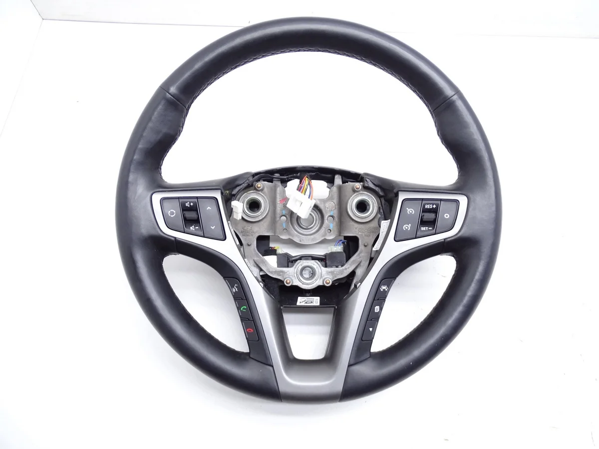 Used Hyundai i40 Multifunction Steering Wheel