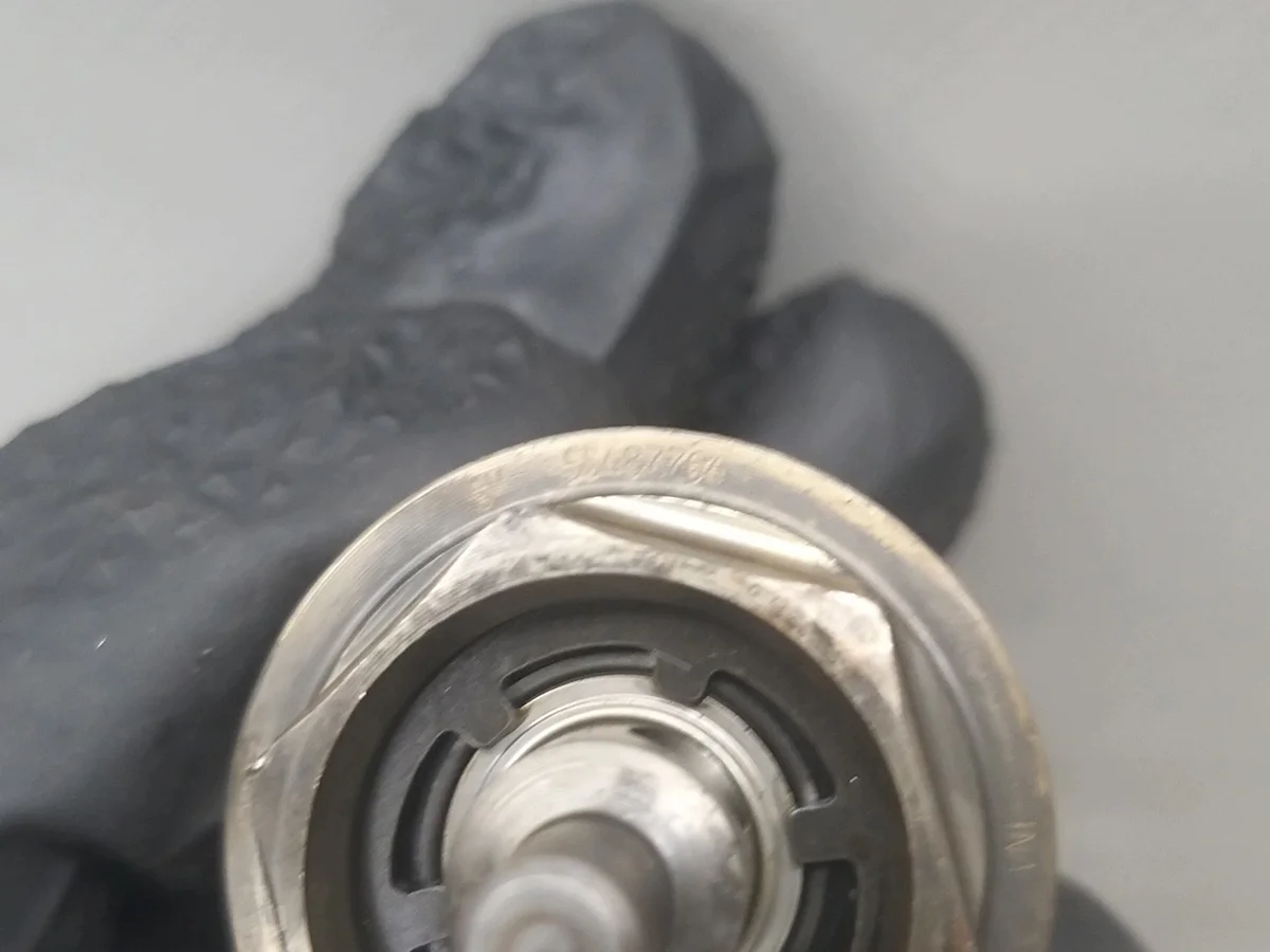 Nockenwellenversteller Schraube 1.2 Turbo Opel Astra K image 9
