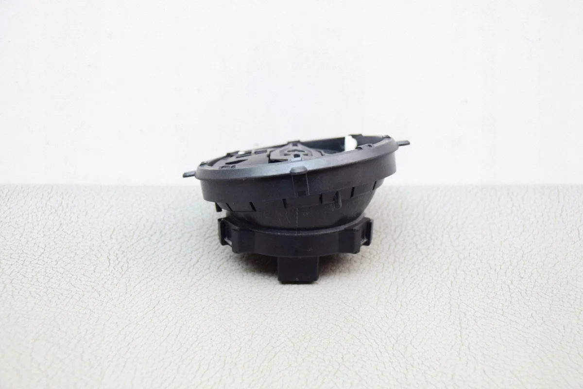 Mercedes-Benz C W205 Mirror Module Right J0960055 image 5