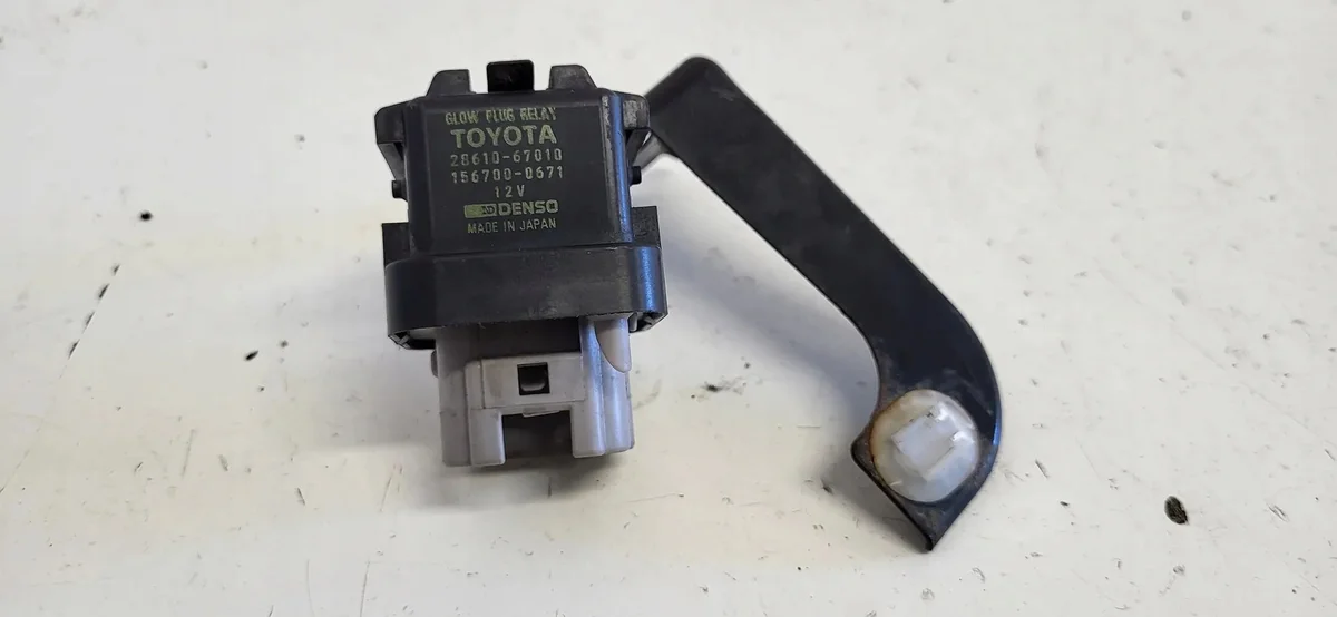 Zündkerzen Toyota Yaris Verso 1.4L Diesel image 6
