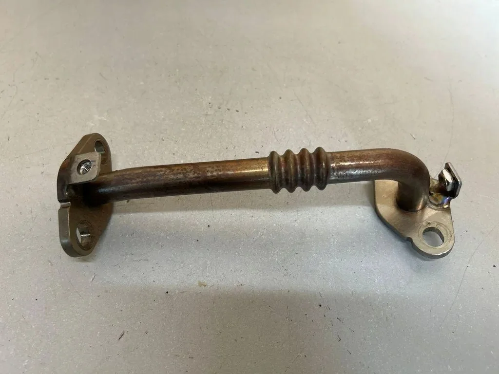 Conduit d'huile turbo Renault 24030810120
