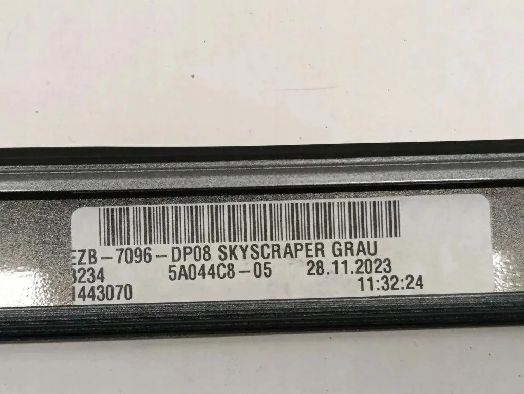 BMW 5A044C8 Kattolist vasen Käytetty image 3