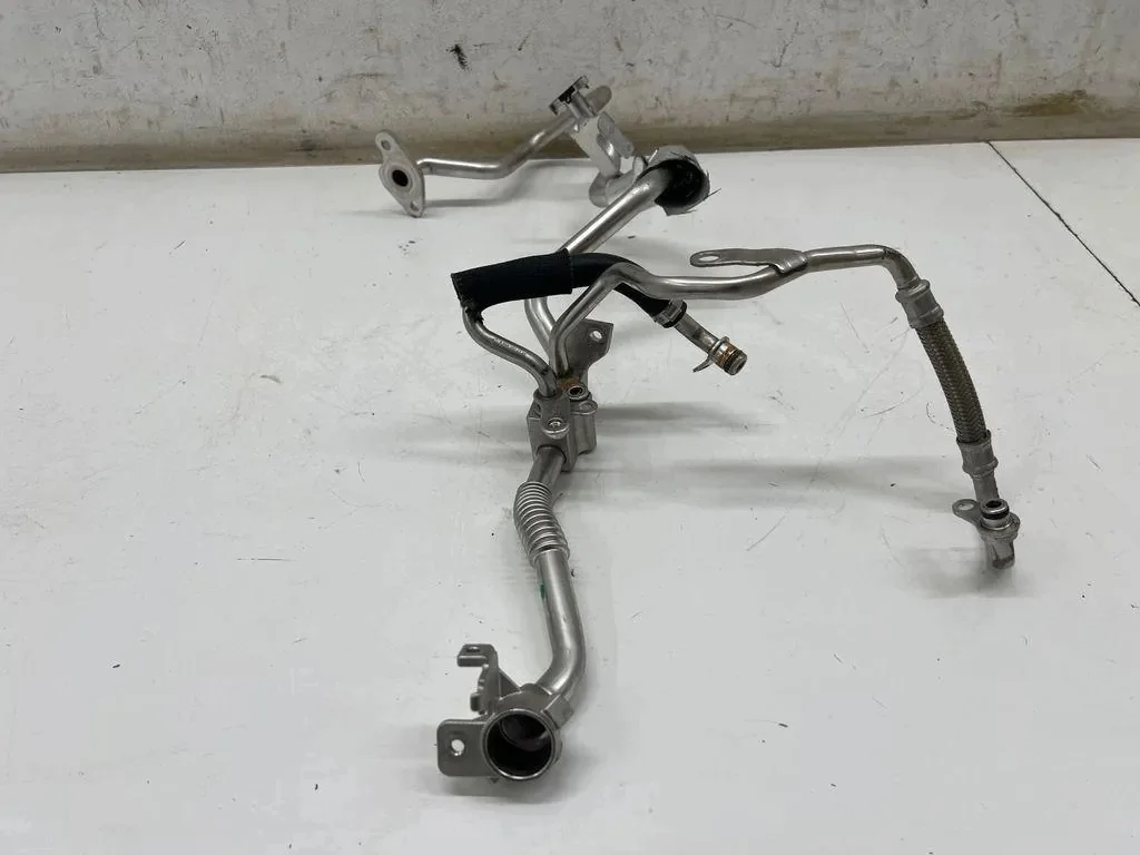 Conduit de lubrification turbo A6542039801 image 3