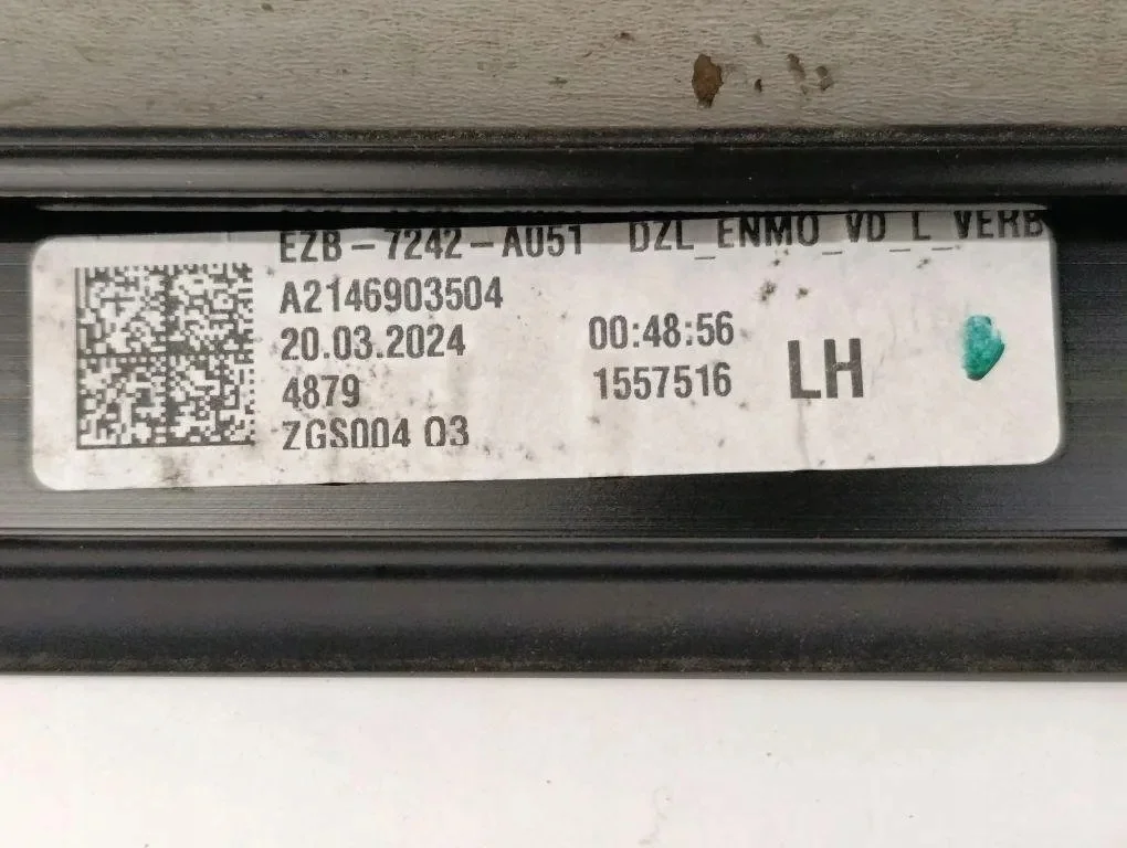 Dachleiste links MERCEDES E W212 A2146903504 image 3