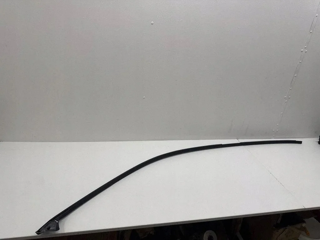 Porsche 950837640 Daklijst Rechts Gebruikt image 3
