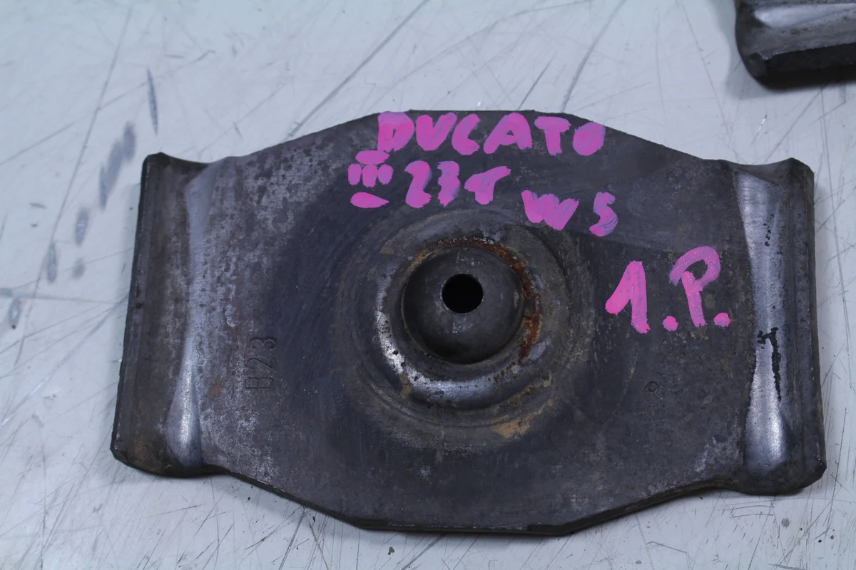Support de lame Fiat Ducato III image 4