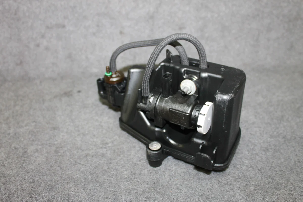 BMW G30 G12 G14 G01 4.0D B57 Serbatoio Sottovuoto