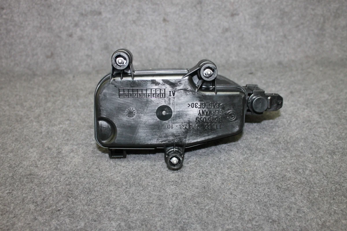 BMW G30 G12 G14 G01 4.0D B57 Unterdruckbehälter image 3