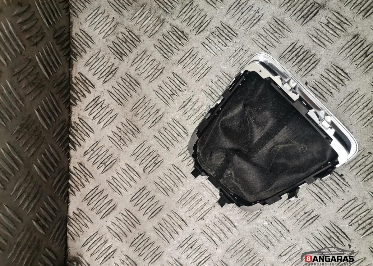 Schaltknauf Leder VW Tiguan 5N0711113Q image 4