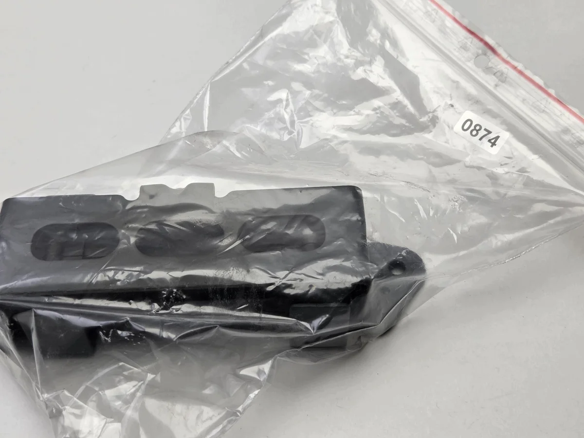 Honda CR-V V Tailgate Strut Buffer Used image 7