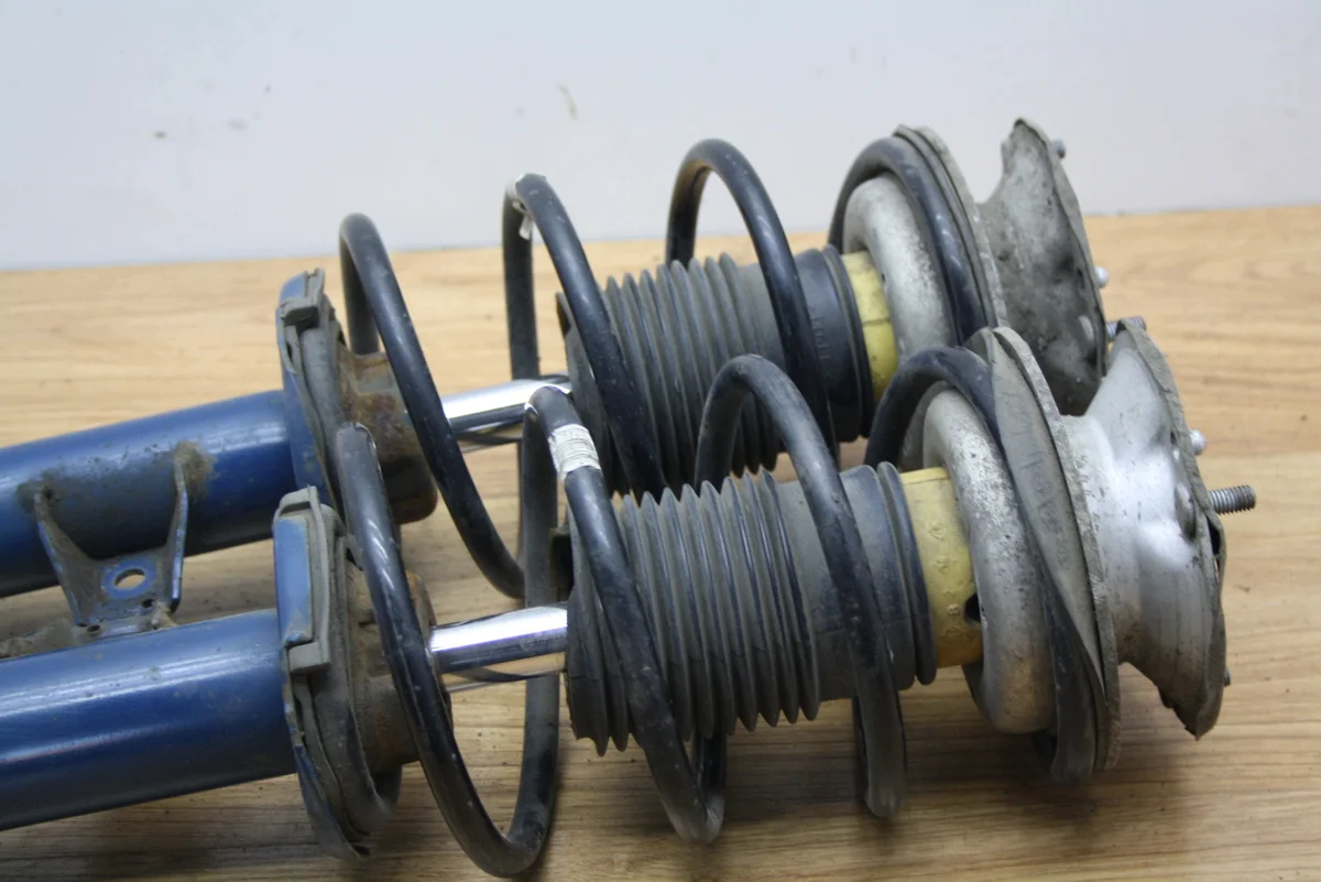 Stoßdämpfer Feder Links Rechts Vorne BMW 1 E81 E87 image 4