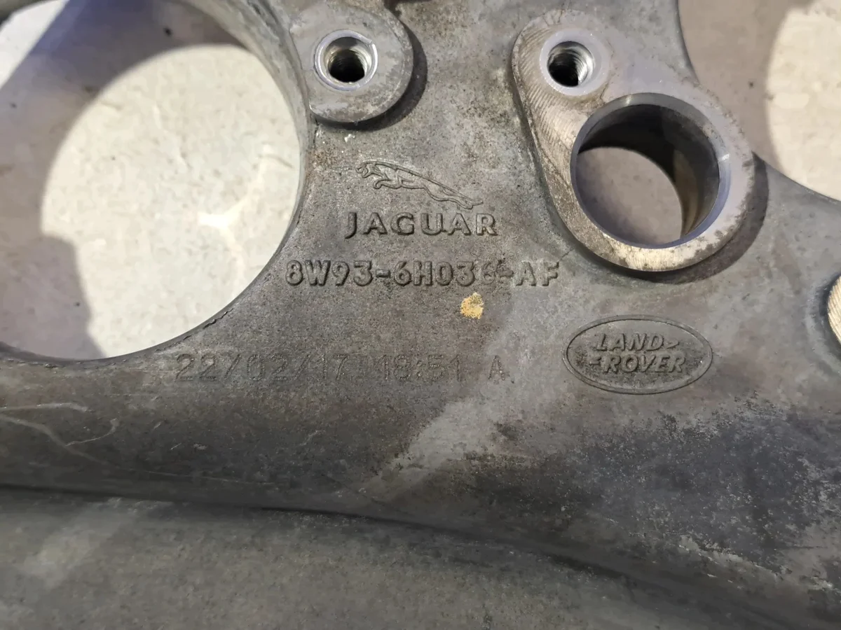 Kedjeskydd Jaguar XE (X760) 8W936H036AF image 3