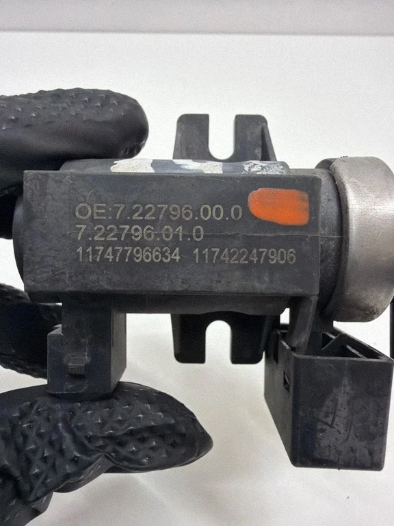 Valvola Elettromagnetica BMW 5 E60 2.5 Diesel image 8