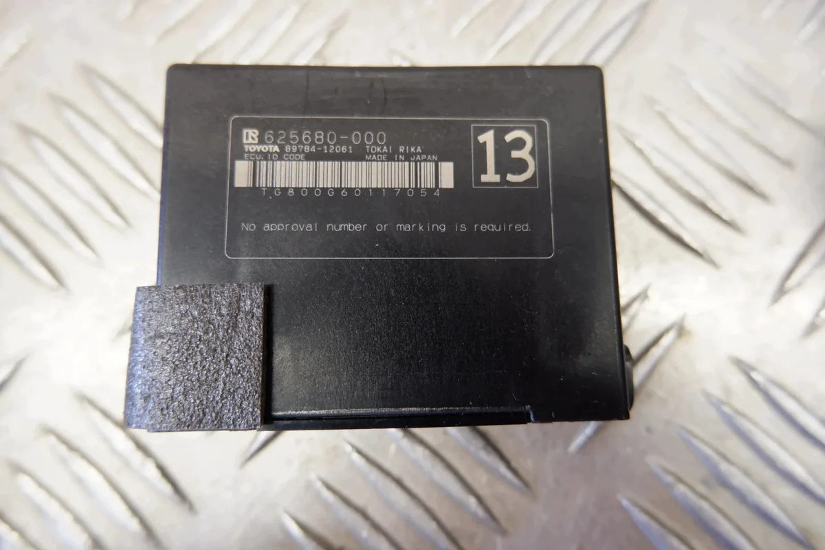 Zündmodul Toyota Prius Plus 8998147640 image 8