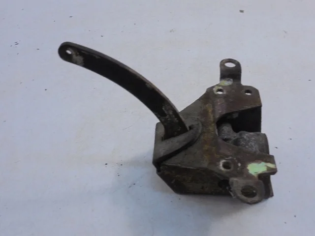 FIAT UNO 146 Corrector de fuerza de frenado