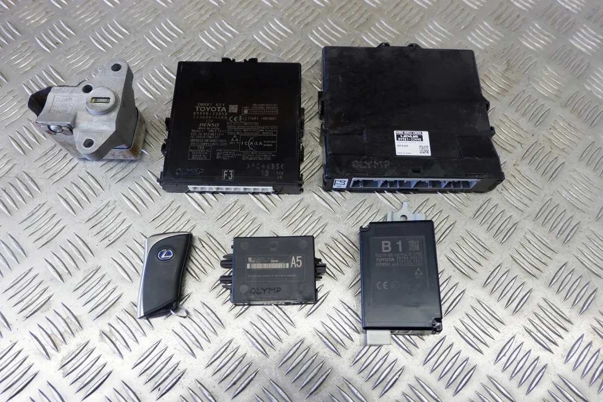 Lexus Zündmodul 8998133490 2.5L Hybrid 2020