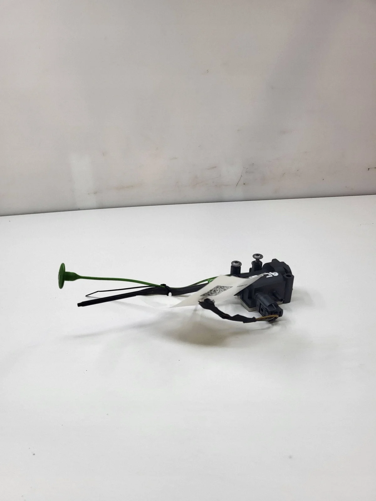 Fuel Cap Lock MINI COUNTRYMAN R60 6985879 image 3