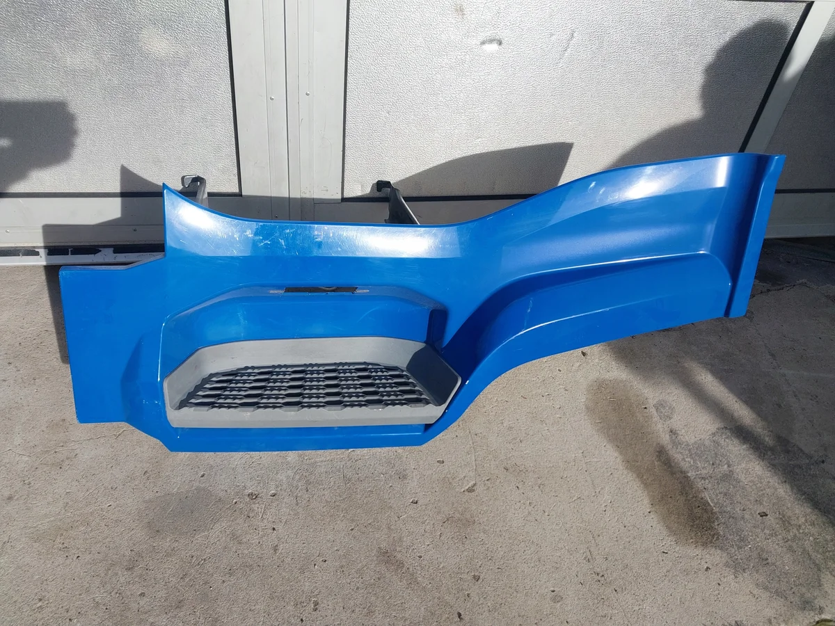 Marchepied supérieur DAF XG occasion