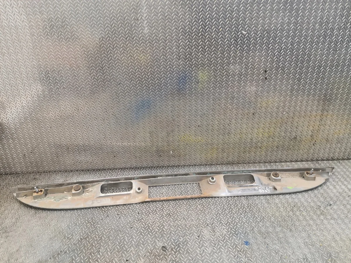 Luce Targa Mercedes E S211 2117400493 image 3