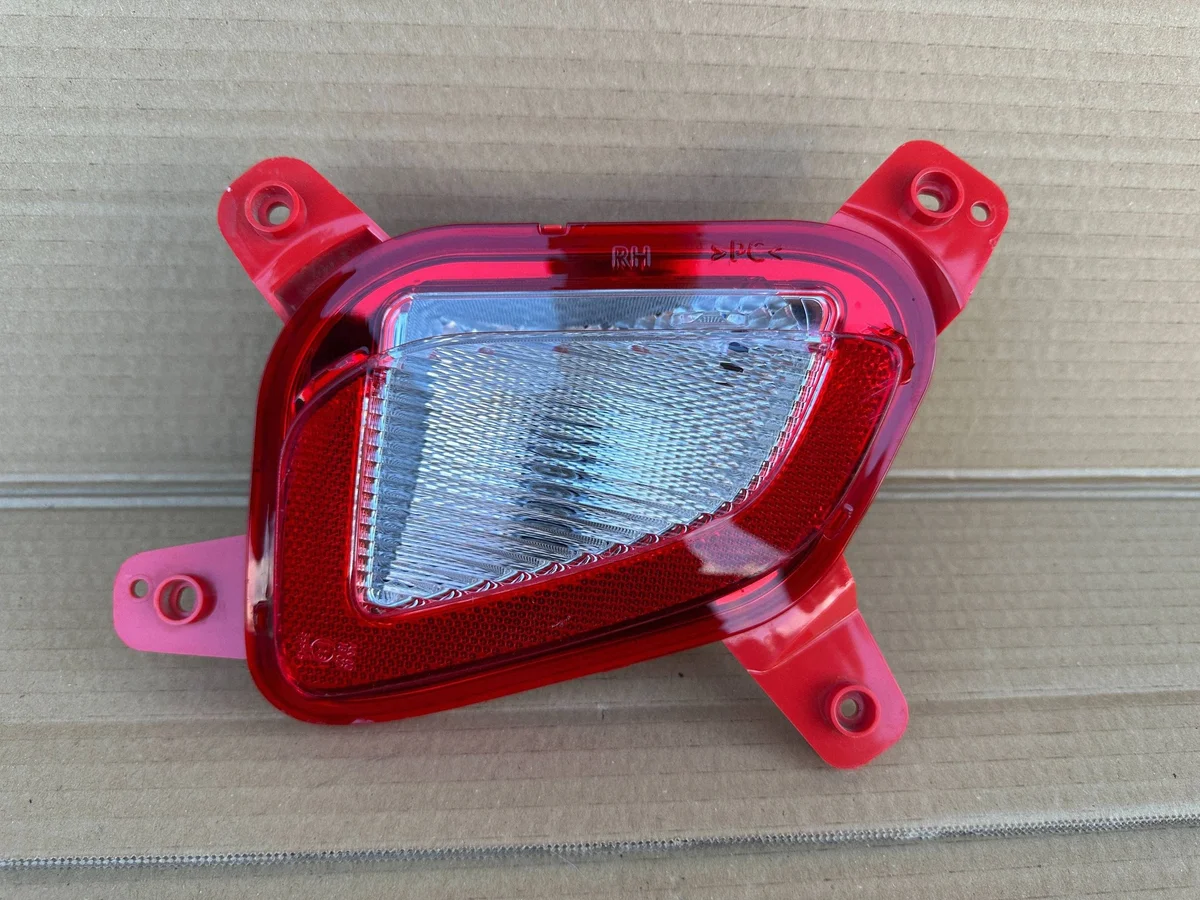 Luz de marcha atrás Hyundai i10 92406-k7010fbw1