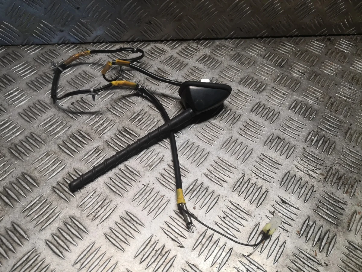 Antenne Nissan Murano Z50 28208CC00C Gebruikt image 4