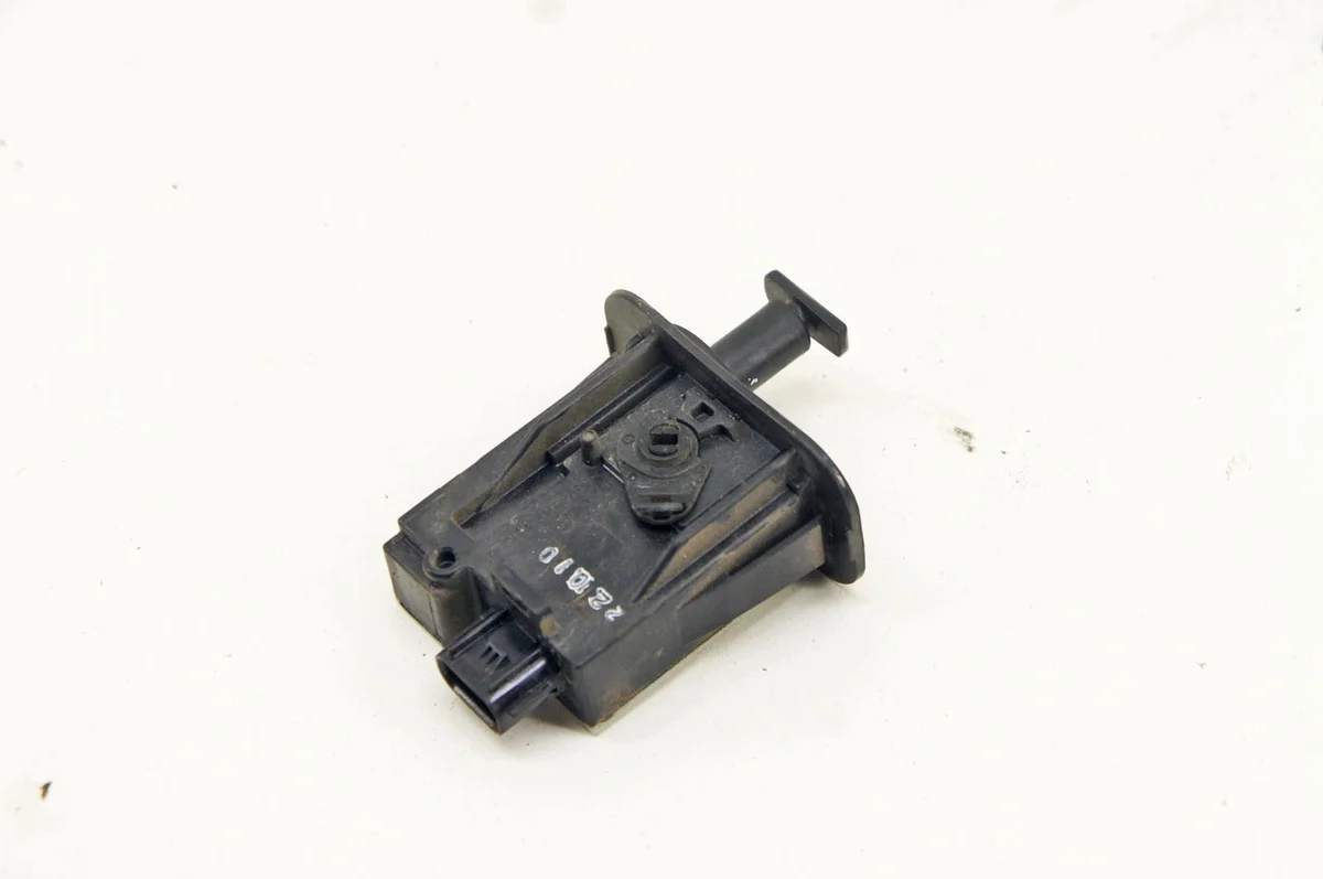 Honda Civic XI Tankklappe Stellmotor VP219 image 4