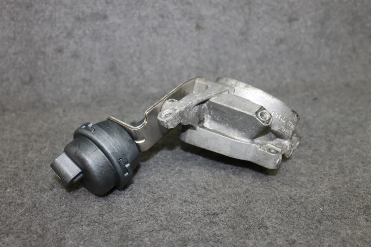 BMW F10 F01 F15 M550DX N57D30C Przepustnica