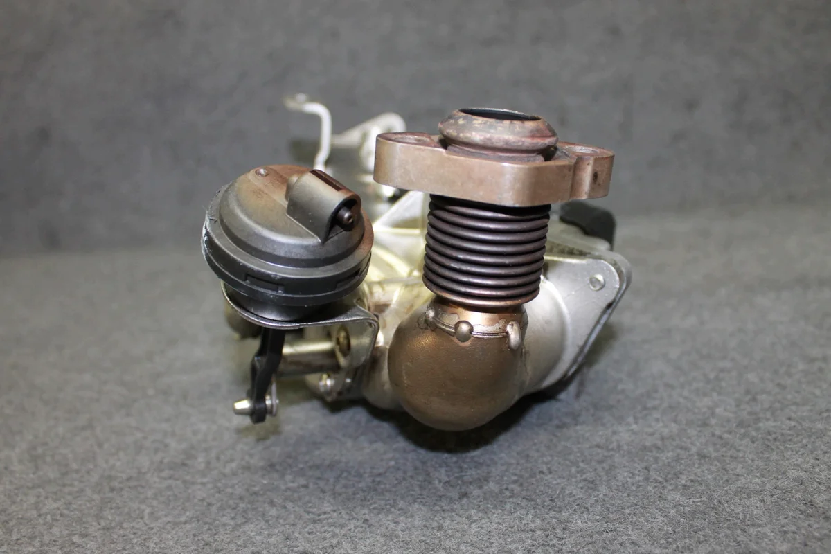 Refrigerador EGR BMW 7810751 Usado image 6