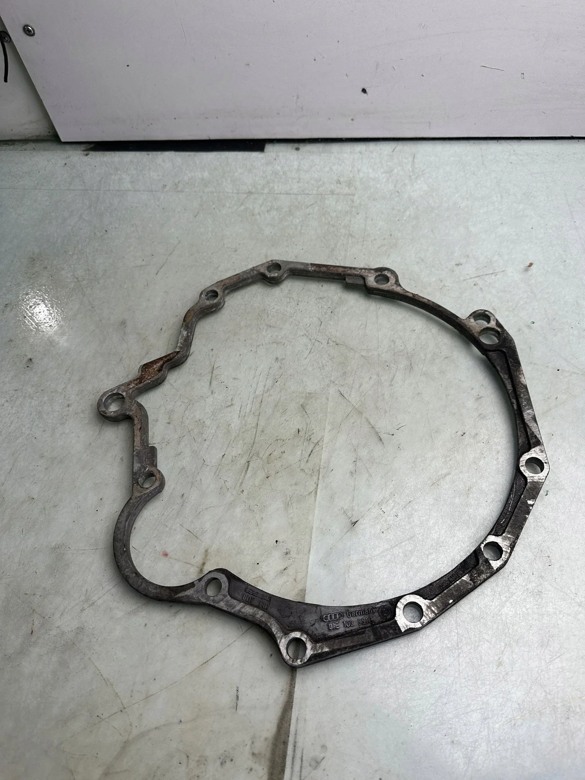 Audi A4 S4 B6 8E 8H 2003 Versnellingsbak Spacer