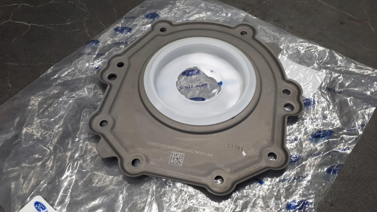 Dichtung Kurbelwelle hinten Ford Transit Kuga image 3