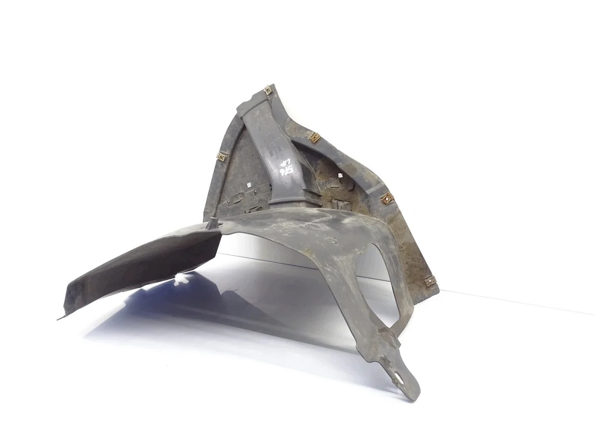 Radlauf vorne links VW Passat B8 3G