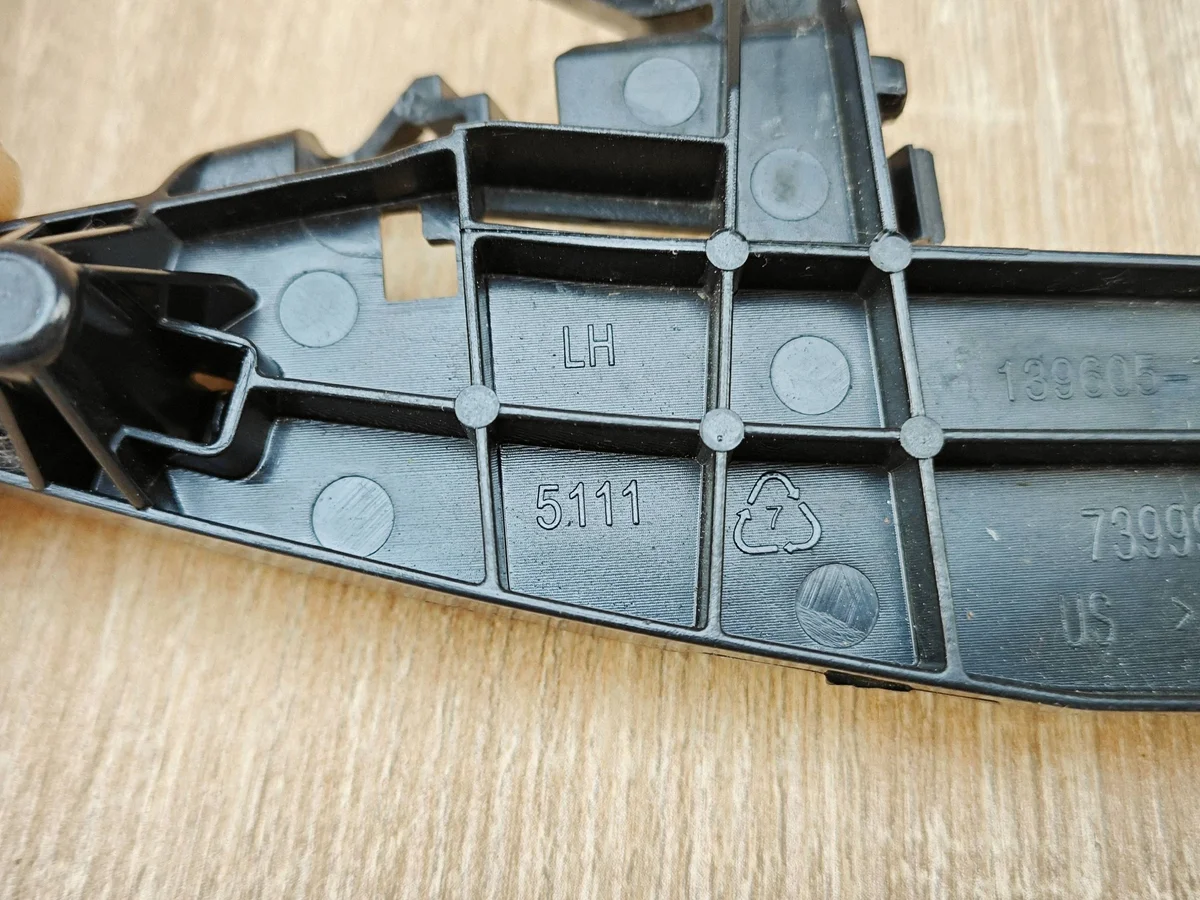Support pare-chocs avant gauche BMW X3 G01 image 6