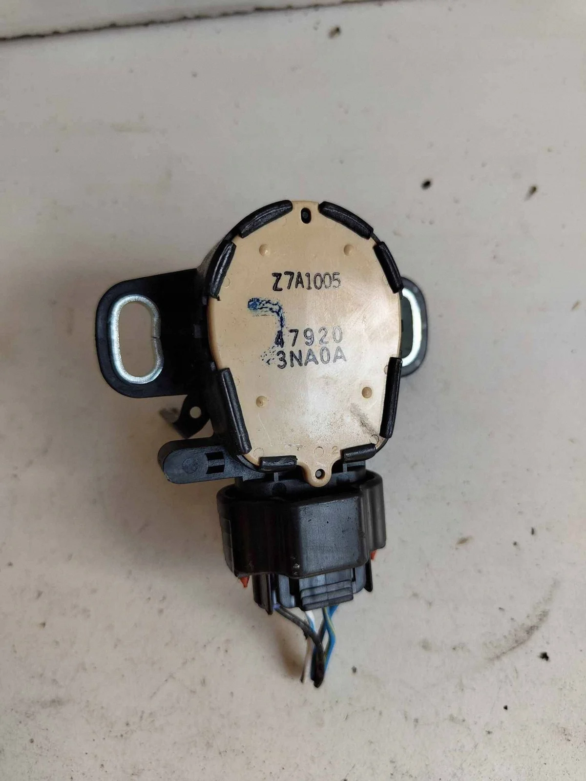 Capteur de luminosité Nissan Leaf 47920