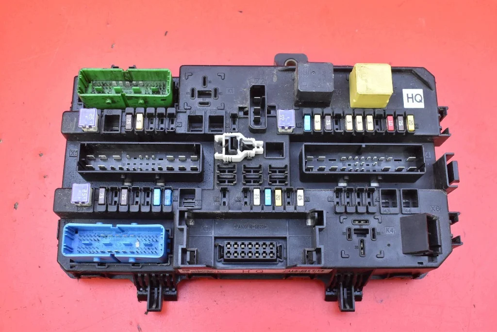 IMMO Computer 55205622 Opel Zafira B 1.9 CDTI image 3