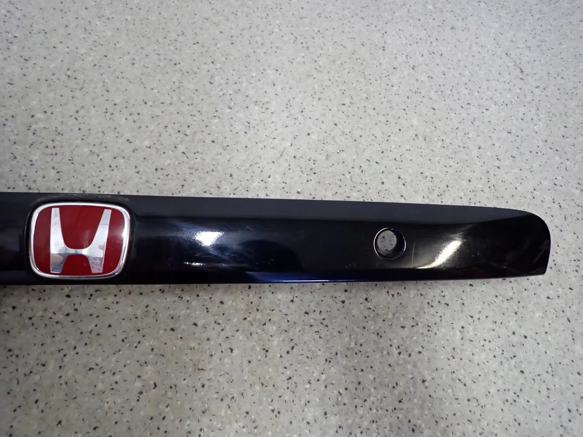 HONDA CIVIC EP 3d 01-05 LISTWA KLAPY image 3